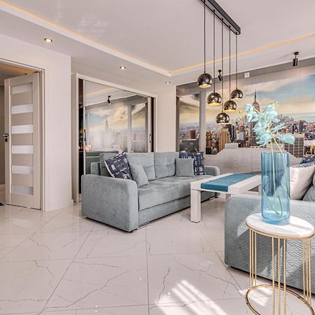 Rentplanet - Apartament Popowicka Apartment วรอตซวาฟ ภายนอก รูปภาพ