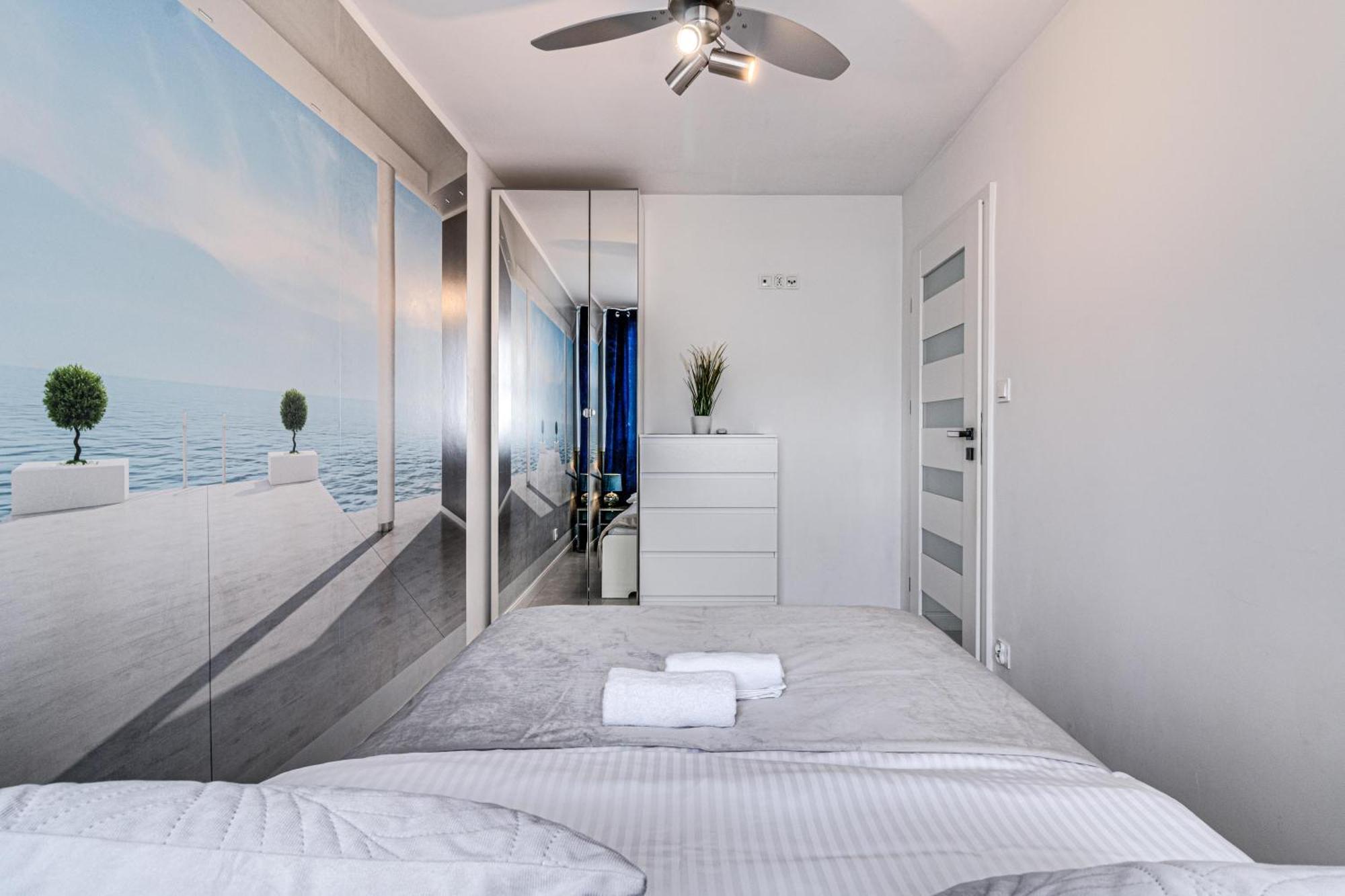 Rentplanet - Apartament Popowicka Apartment วรอตซวาฟ ภายนอก รูปภาพ