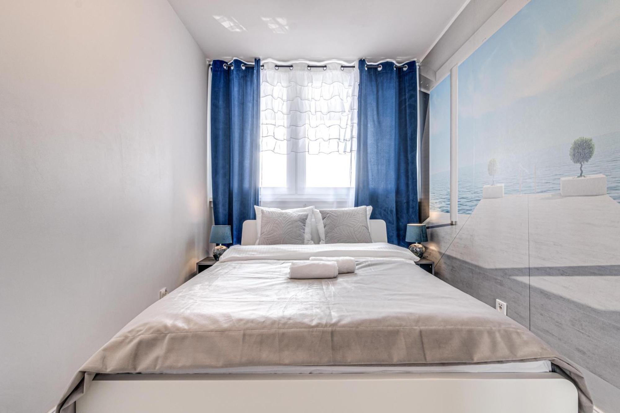 Rentplanet - Apartament Popowicka Apartment วรอตซวาฟ ภายนอก รูปภาพ